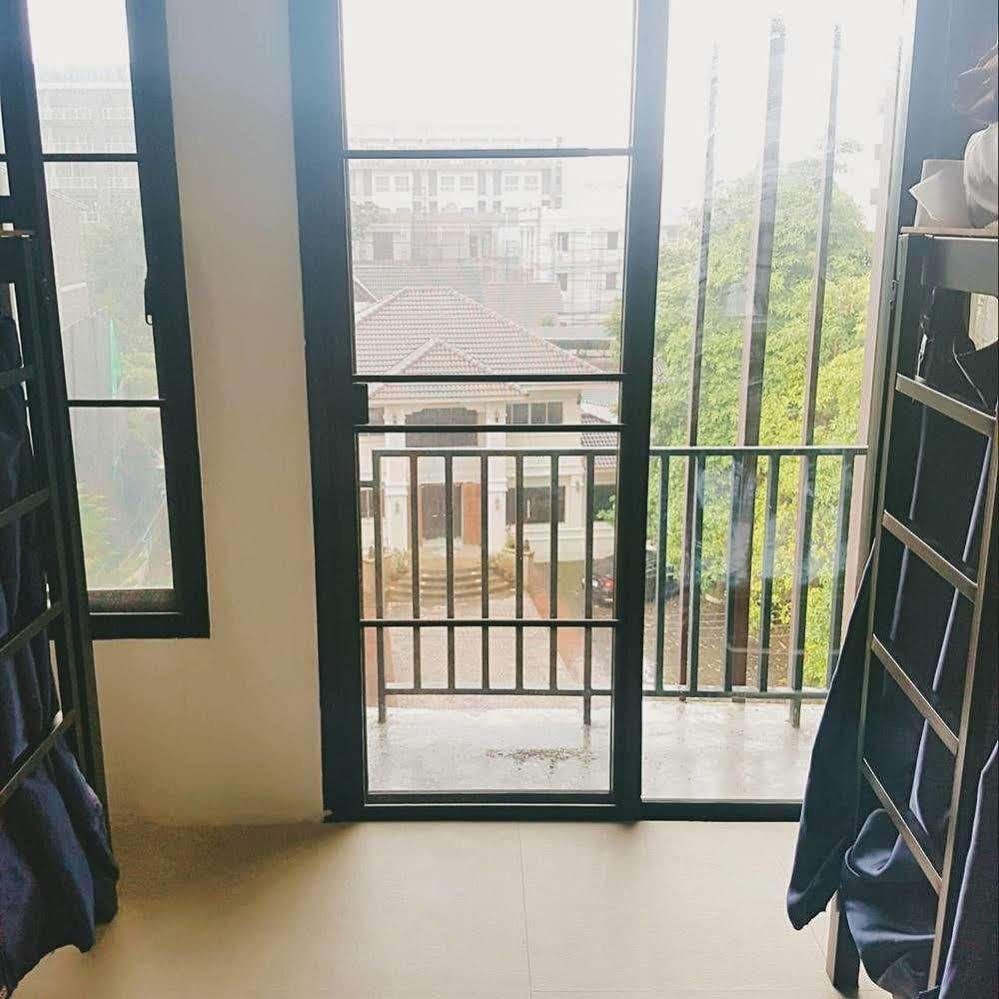 Bakeroom Hostel Chiang Mai Dış mekan fotoğraf
